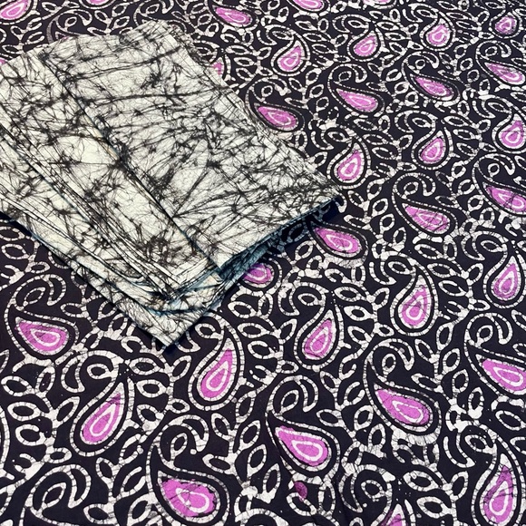 Rare Handmade Batik Tapestry Table Linens Lg Tablecloth 54"x86" Napkins 22"x22" - Picture 2 of 11